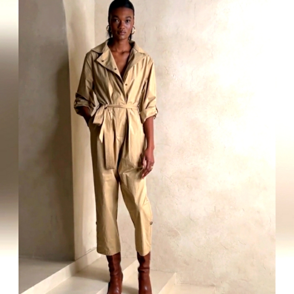 NWT Banana Republic Jumpsuit - Picture 2 of 6